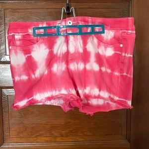 Sz 18 Torrid tie-dye shorts